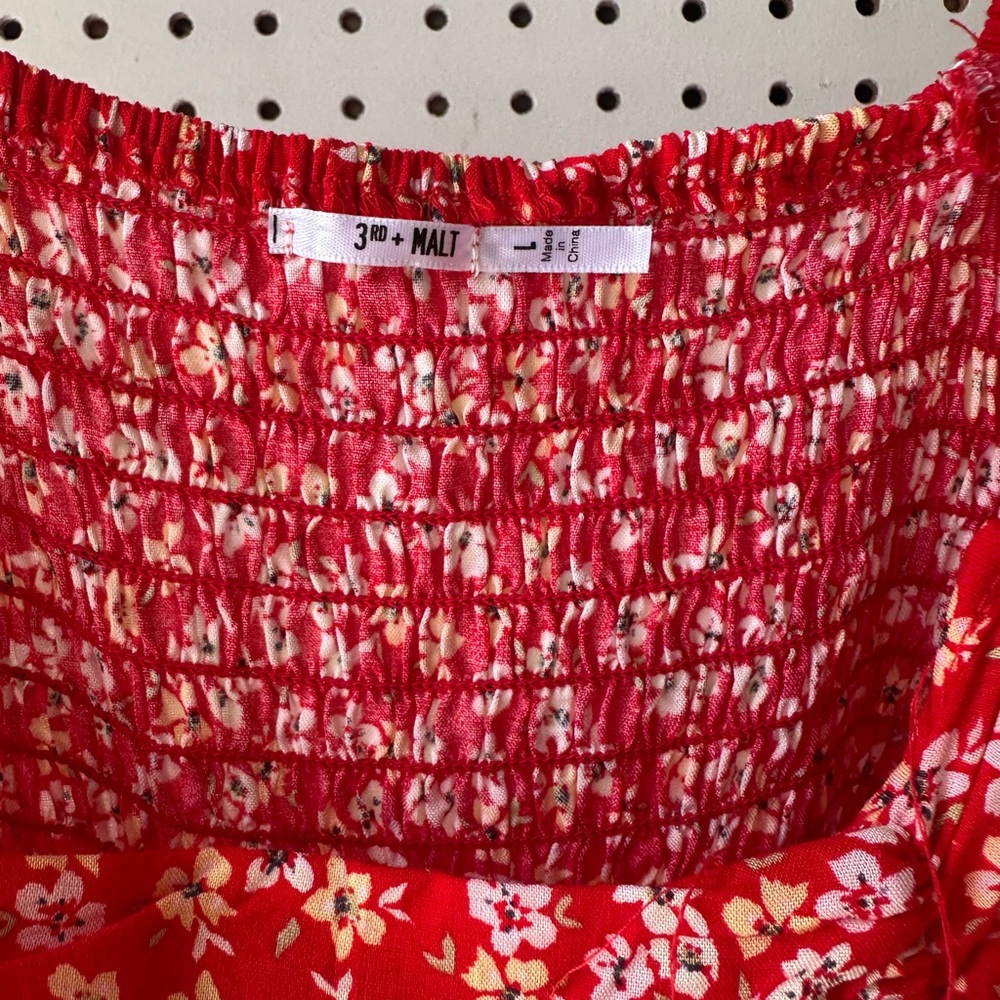 Flowery vibrant top cropped
